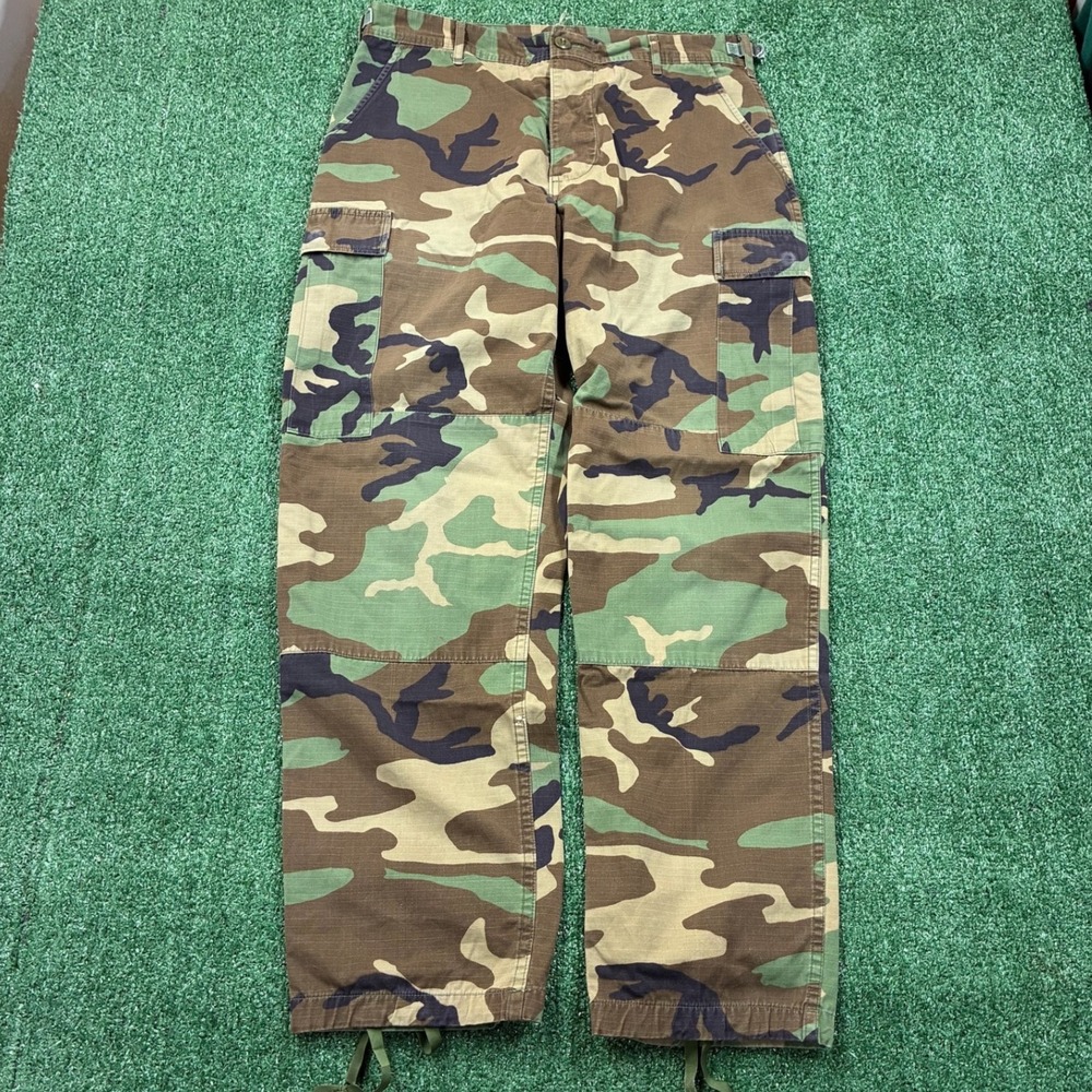 Vintage 80's Military Woodland Camo Cargo Pants